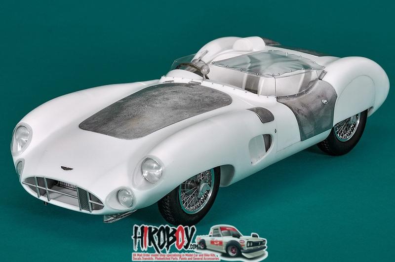 112 Aston Martin DBR1 Full Detail Model Kit MFH K782 Model