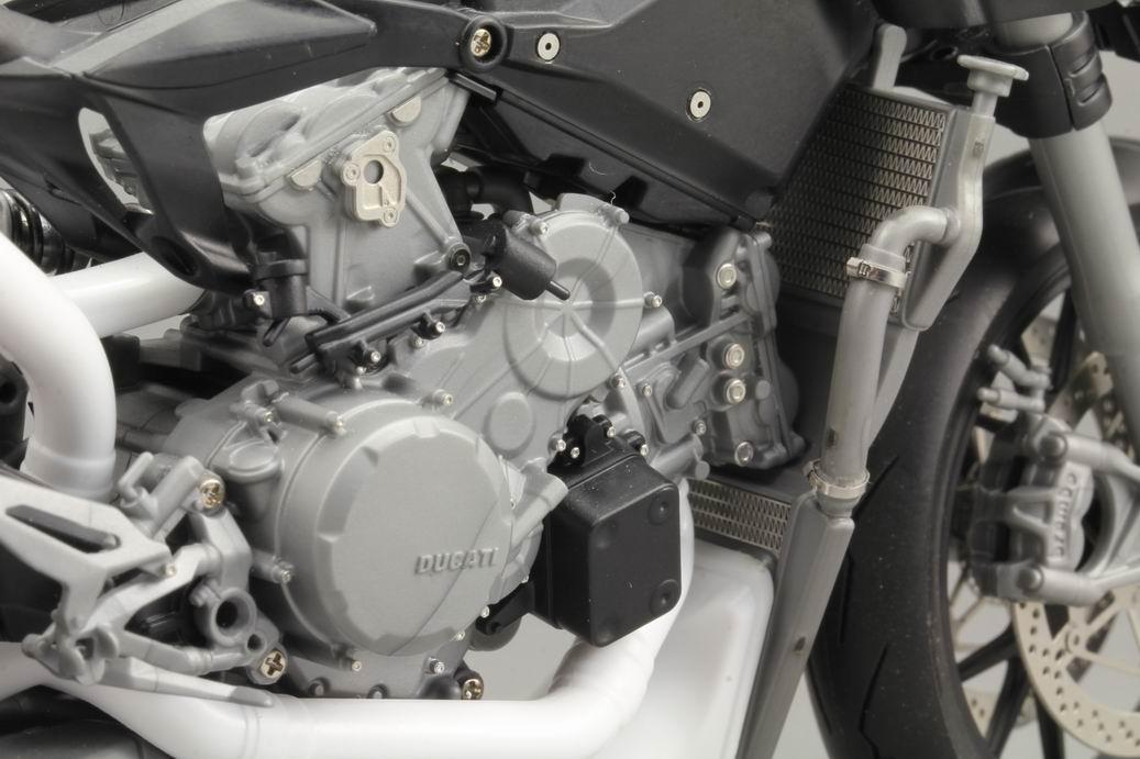 1:12 Ducati 1199 Panigale S Detail up Set (Top Studio