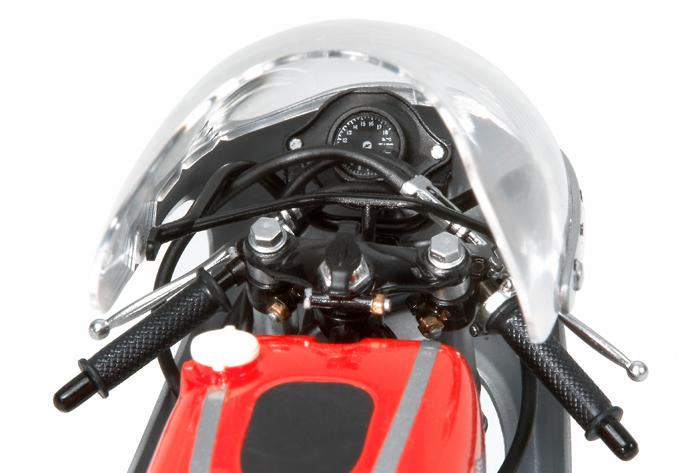 ミニトップ 1:12 Honda RC166 GP Racer (1966 Winner) - 14113 | TAM14113