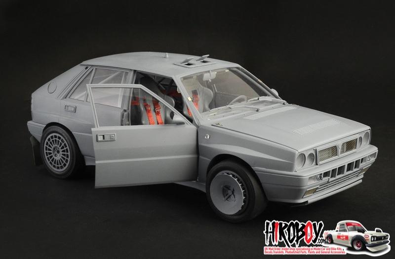 1:12 Lancia Delta HF Integrale 16V | IT-4709 | Italeri