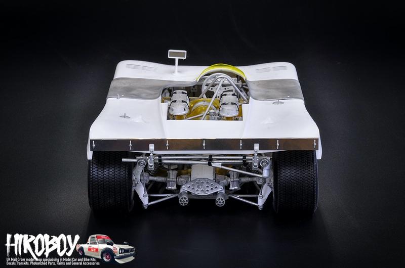 Spark S2332 - PORSCHE 908/3 N°8 Targa Florio 1971 G. Larrousse 1/43