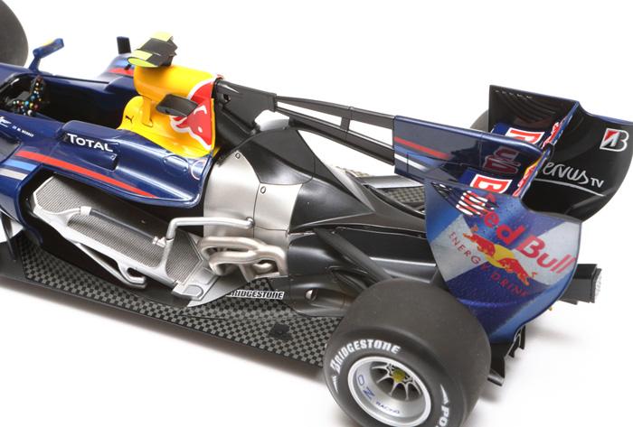 ミニカー Red Bull Racing Renault Amazon | ミニチャンプス 1/43 レッドブル ルノー 2012