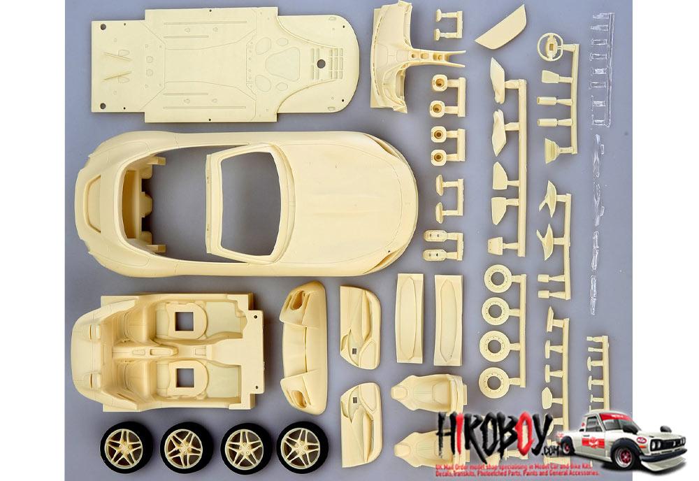 1:24 Ferrari Roma spider - Full Resin Model Kit | AM02-0068 | Alpha Models