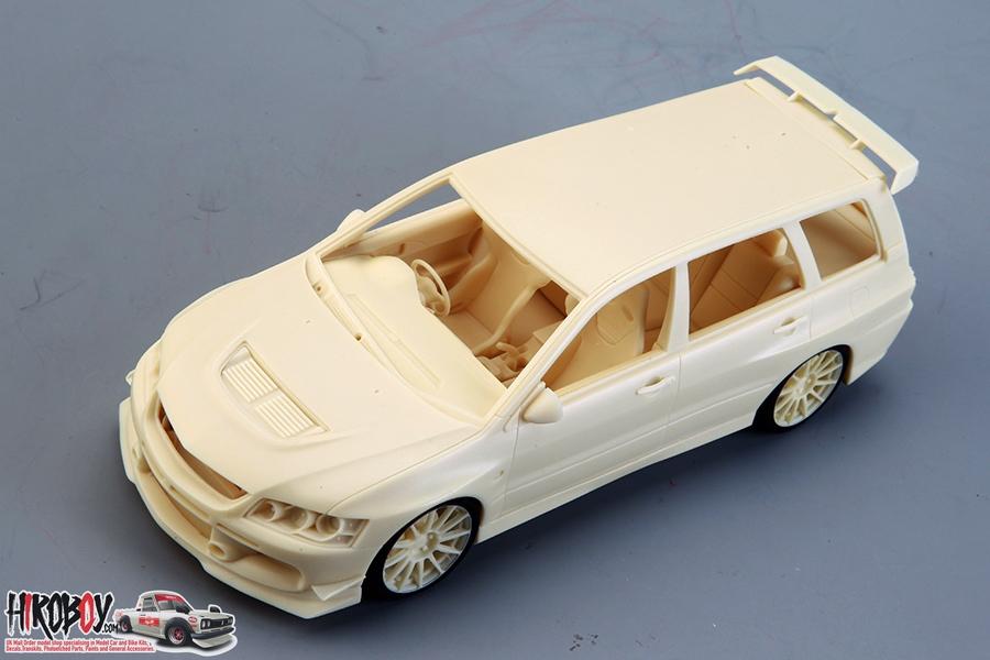1:24 Mitsubishi Lancer Evo9 Wagon - Full Resin Model Kit | AM02-0045 ...