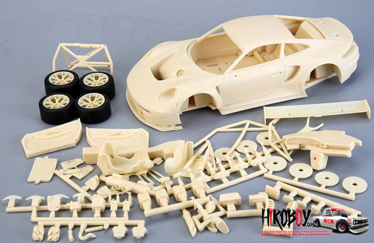 Voiture miniature en résine Top Speed 1:18 Porsche 911 GT3 R 2022