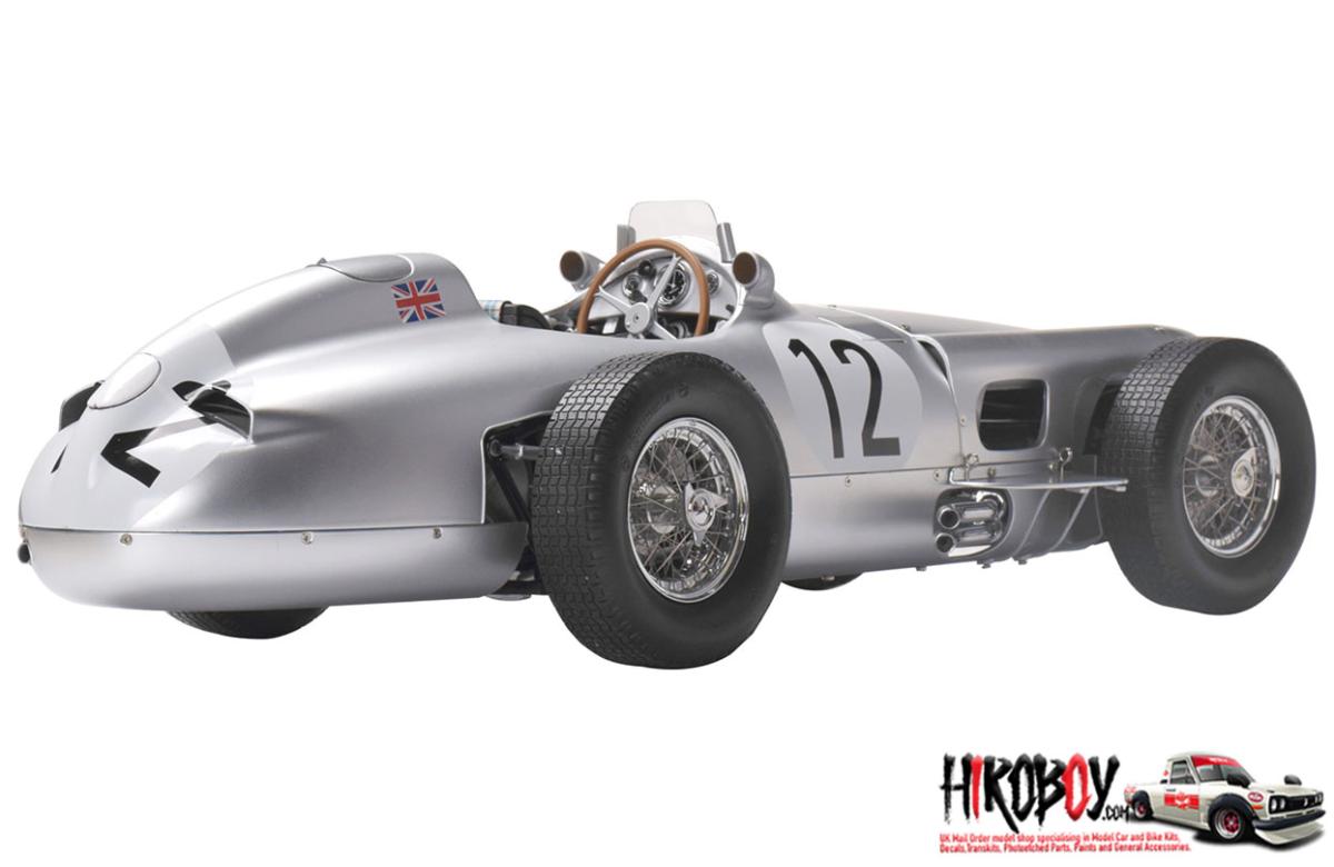 Mercedes W196R Streamliner 1954 – CMC 1/18 – Signée Stirling Moss