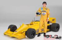1:20 Ayrton Senna Figure (A)