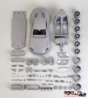 1:24 Aston Martin DBS Supeleggera Full Resin Kit