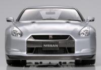 1:24 Nissan R35 GT-R - 24300