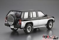 1:24 Nissan D21 Terrano V6-3000 R3M (1991)