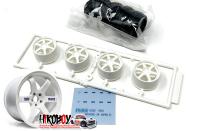 1:24 18" Volk Racing TE37 Wheels and Tyres (White)