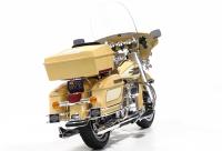 1:6 Harley Davidson FLH Classic