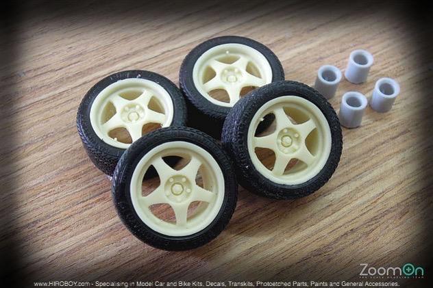 1:24 16'' Spoon Wheels and Tyres