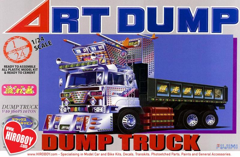 1:24 Mitsubishi Fuso 10 Ton Art Dump Truck (Model Kit)